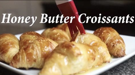 Cheddar Croissants Recipe, Copycat Cheddars Croissants, Cheddars Honey Butter Crossiants, Cheddars Croissants Honey Butter Recipe, Honey Butter Croissants Recipes, Croissant Glaze Recipe, Cheddars Honey Butter Croissant, Honey Butter Crescent Rolls, Honey Glazed Croissants