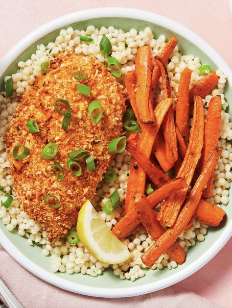 Hello Fresh Chicken Parmesan, Parmesan Crusted Chicken Hello Fresh, Chicken Recipes Hello Fresh, Hello Fresh Baked Chicken Recipes, Hello Fresh Parmesan Crusted Chicken, Hello Fresh Couscous, Chicken Hello Fresh Recipes, Hello Fresh Couscous Recipe, Hello Fresh Healthy Recipes