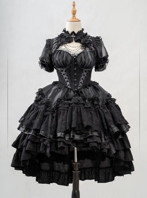 Black Tiered Skirt, Old Fashion Dresses, Jumper Skirt, Goth Dress, Gothic Outfits, Really Cute Outfits, Fancy Outfits, Waltz, Lolita Dress