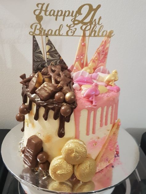 half chocolate and half pink vanilla Half And Half Birthday Cake Ideas, Half And Half Cakes Birthday, Half Half Cake Design, Half And Half Cake Birthday, Half And Half Birthday Cake, Half And Half Cake Designs, Half Chocolate Half Vanilla Cake, Half And Half Cake, Mm Cake