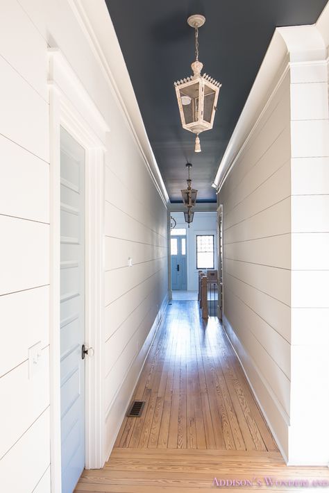 Black ceilings Chateau Flooring, Shiplap Hallway, Flooring Hallway, Hallway Ceiling, Dark Ceiling, Ceiling Decorations, Grey Ceiling, Shiplap Ceiling, White Shiplap Wall