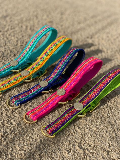 Handmade dog collars on the beach in martingale design - very colorful dog supplies for small and big dogs Paw Pattern, Horse Tips, Dog Branding, Martingale Collar, Dog Collars & Leashes, Shelter Dogs, Service Dogs, Hippie Chic, Dog Names