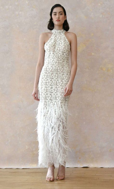 ines-di-santo-sheath-feather-wedding-dress-0422 Wedding Dress With Feathers, Feather Wedding, Top Wedding Dresses, Bridal Fashion Week, Wedding Dress Trends, Feather Dress, New Wedding Dresses, 2023 Collection, Reception Dress