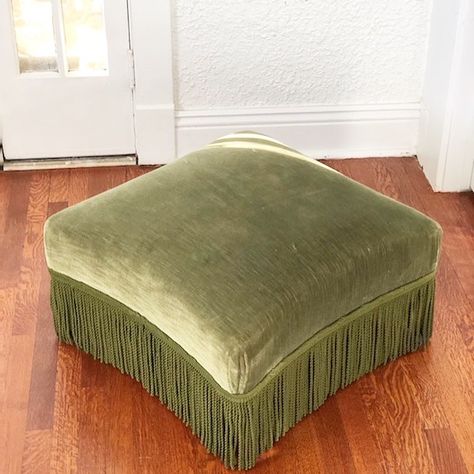 Estately NOLA on Instagram: “♥️SOLD♥️ INCREDIBLE- velvet ottoman on casters with a bullion fringe! 🤤🤤the color is perfection and it’s in excellent condition! She’s so…” Aesthetic Lover, Vintage Ottoman, Bullion Fringe, Velvet Ottoman, Jewel Colors, Home Design Living Room, Vintage Glam, New Living Room, Christmas 2024