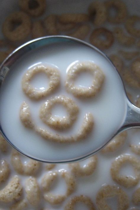 How Breakfast Can Impact Our Future Cheerios Cereal, Road Trip Food, Food Obsession, I Love Food, Aesthetic Food, Good Eats, Love Food, Breakfast Brunch, Sweet Tooth