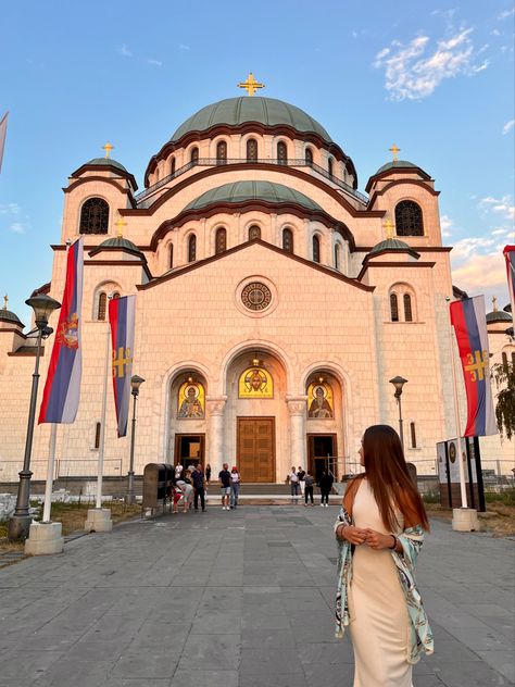 # #hramsvetogsave #orthodox Belgrade Serbia Aesthetic, Serbia Aesthetic, Serbian Culture, Montenegro Beach, Serbia Travel, Pool Poses, Byzantine Architecture, Whatsapp Wallpaper Cute, Canada Photography