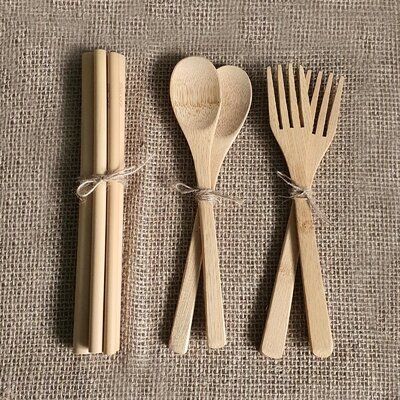 Rainforest Bowls 8 Piece Flatware Set, Service for 4 Wood in Brown | Wayfair Wooden Utensils Set, Spoons And Forks, Palm Leaf Plates, Bamboo Utensils, Bamboo Plates, Wood Utensils, Healthier Choices, Organic Forms, Wooden Utensils