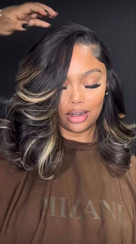 Shoulder Length Lace Wig, Layered Half Up Half Down Hair, Side Part Wig Shoulder Length, Long Bob Hairstyle Black Women, Midi Hairstyle Women, Cocoa Highlights On Dark Hair, Hair Extensions For Short Hair Styles, Side Part Sew In With Leave Out Short, Color Bundles Sew In