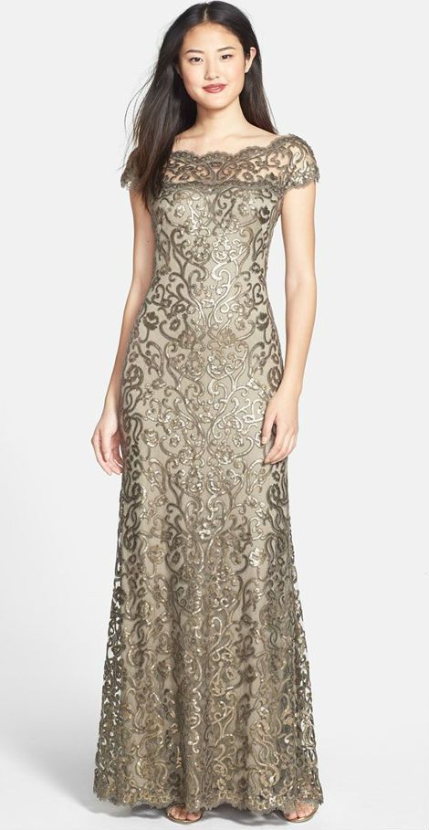 Such a stylish dress for the mother-of-the-bride or mother-of-the-groom! Golden lace dress with illusion neckline and sequins. Golden Lace Dress, Mother Of Groom Dresses, Bridal Shower Dress, Elegante Casual, فستان سهرة, Shower Dresses, Groom Dress, Fesyen Wanita, Beautiful Gowns