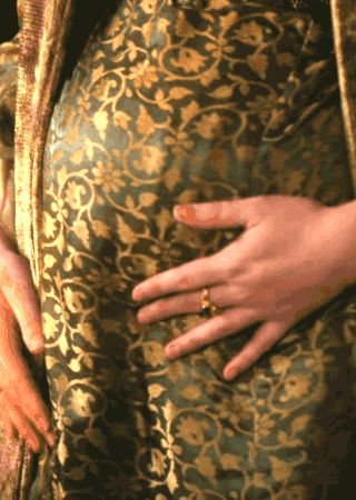 Medieval Pregnancy Aesthetic, Pregnant Alicent Hightower, Pregnant Oc, Novel Wattpad, Mary Boleyn, Anime Kiss Gif, Fantasy Shows, Cool Dorm Rooms, Queen Of England