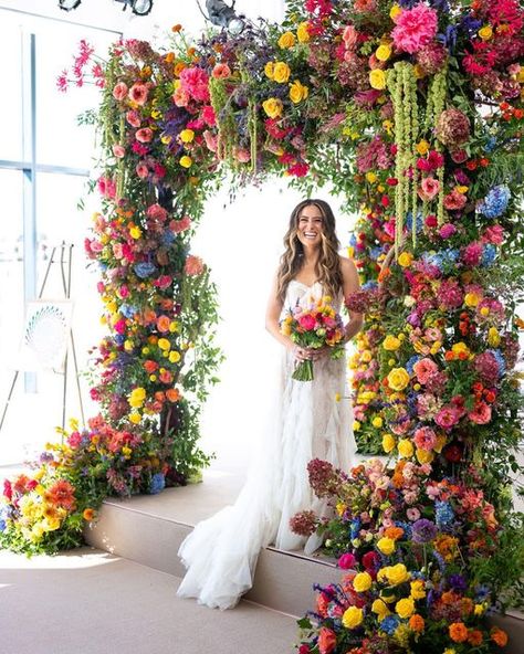 Colorful Flower Decor, Rainbow Flowers Wedding, Bright Wedding Flower Arch, Flower Wedding Arch Altars, Multi Color Flower Wedding, Rainbow Flower Arch, Colorful Flower Arch, Wedding Ideas Flowers Decoration, Bright And Colorful Wedding