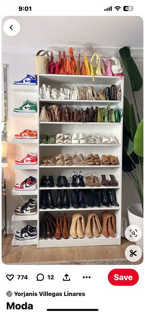 Room Organization Bedroom, Dressing Room Closet, Dream Closet Design, Closet Shoe Storage, Easy Room Decor, Closet Design Layout, Luxury Room Bedroom, Beauty Room Decor, Closet Remodel