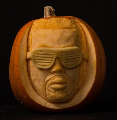 Celebrity Pumpkin Carving Kanye West Celebrity Pumpkins, Pumpkin Carve, Tall Pumpkin, Pumpkin Carving Kits, Pumpkin Carving Contest, 90s Fashion Outfits Hip Hop Party, Amazing Pumpkin Carving, Pumpkin Template, Pumpkin Carvings