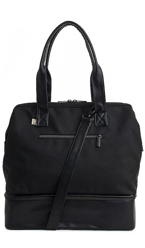 BEIS The Mini Weekend Bag 88.00 USD Beis Weekender Bag, Neoprene Bag, Multifunction Bag, Mini Convertible, Studio Bag, Weekend Travel, Convertible Bags, Best Gym, Weekend Bag