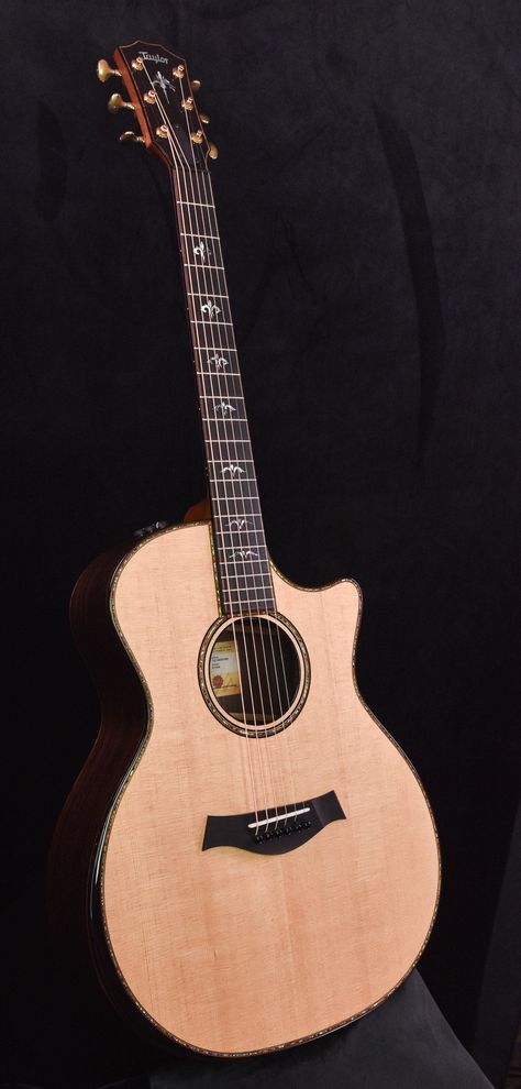 Beautiful Guitars Acoustic, Custom Guitars Acoustic, Taylor Acoustic Guitar, Vintage Guitars Acoustic, Retro Guitar, Taylor Guitars Acoustic, Acoustic Guitar For Sale, Pretty Guitars, Guitars Acoustic