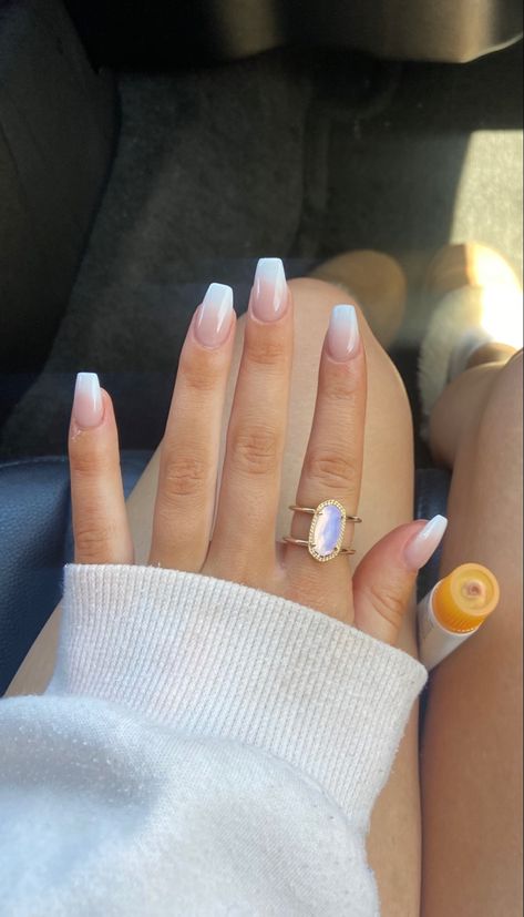 Formal Nails, Summery Nails, French Tip Acrylic Nails, Casual Nails, Classy Acrylic Nails, Cute Gel Nails, Acrylic Nails Coffin Short, Nagel Inspo, Pretty Acrylic Nails