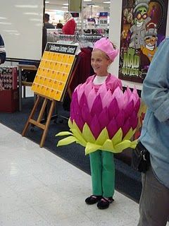 cute lotus lantern costume Fancy Dress Competition Ideas For Boys, Lantern Costume, Lotus Lantern, Lotus Dress, Fancy Dress Competition, Girls Fancy Dress, Diy Costumes Kids, Costumes Kids, Costume For Kids