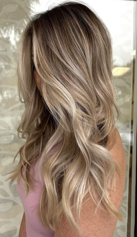 Fall Blonde Hair, Summer Blonde Hair, Brunette Hair With Highlights, Dyed Blonde Hair, Brown Hair With Blonde Highlights, Dirty Blonde Hair, Brown Hair Balayage, Dark Blonde Hair, Blonde Hair Inspiration