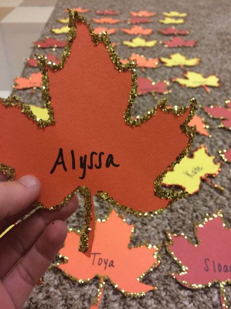 Fall Classroom Door, Door Decorations College, Halloween Classroom Door, Dorm Door Decorations, Thanksgiving Classroom, Fall Classroom Decorations, Fall Classroom, Infant Room, Door Decs