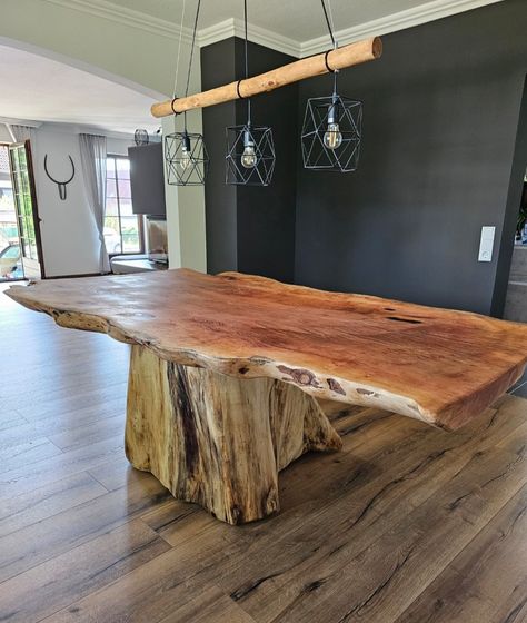 An XXL plane tree plank on a piece of poplar trunk This table is another example of my work. Similar production possible, but still unique Please contact us before purchasing. 015786896982 Also WhatsApp Table From Tree Trunk, Tree Root Table, Raw Wood Table, Wabi Sabi Dining Table, Wabi Sabi Dining, Long Wood Table, Natural Wood Dining Table, Root Table, Barrel Ideas