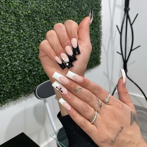 Short Black And White French Tip Nails, Black And White Cross Nails, Black French Tip Nails With Cross, Black And White Nails French Tips, White And Black French Tip Nails, Black And White French Tip Nails, Black And White French Tips, French Tips Black, Black And White French Tip