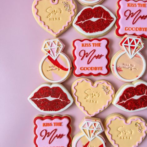 Kiss the miss goodbye 💋💍 . . . . . #NICSbics #townsvillecookies #fondantsugarcookies #fondantcookies #personalisedcookies #customcookies #cookiesofinstagram #hensparty #kissthemissgoodbye Kissing My 20s Goodbye Party Ideas, Goodbye Cake, 30th Ideas, Kiss The Miss Goodbye, Goodbye Party, Fondant Cookies, Drunk In Love, Custom Cookies, Sugar Cookies