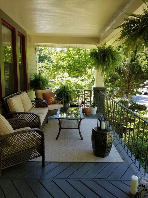 Front Porch Seating Ideas, Porch Furniture Layout, Craftsman Front Porch, Mandir Decor, Front Porch Seating, Craftsman Porch, Small Porch Decorating, Front Porch Furniture, Outdoors Ideas