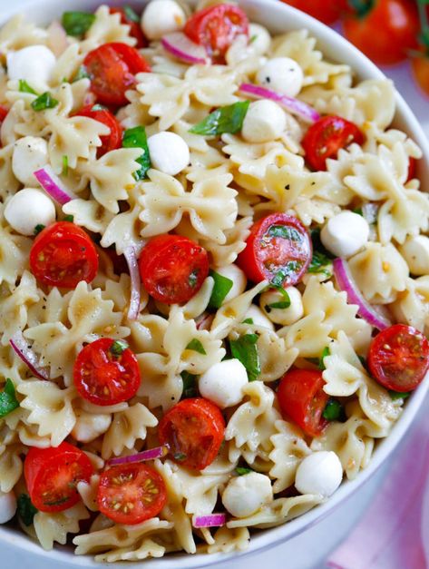 Recipes With Cool Whip, Bowtie Pasta Salad, Tomato Mozzarella Salad, Broccoli Fritters, Caprese Recipes, Bow Tie Pasta, Caprese Pasta Salad, Caprese Pasta, Mozzarella Recipes