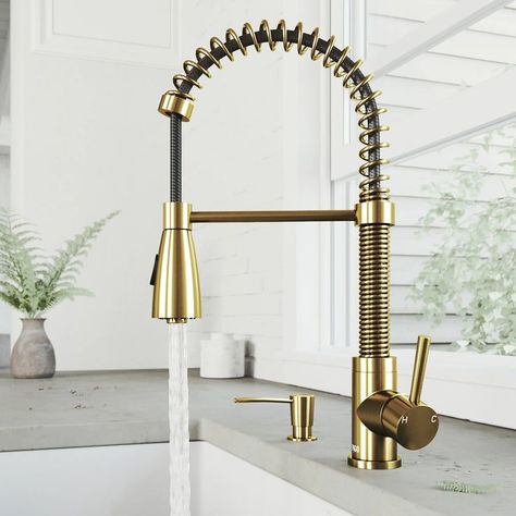 Gold Faucet Kitchen, Kitchen Faucet Black, Contemporary Kitchen Decor, Brushed Nickel Kitchen Faucet, Brushed Nickel Kitchen, Kitchen Faucet With Sprayer, Retractable Hose, House Items, Single Handle Kitchen Faucet