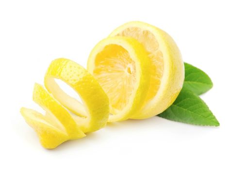 A great way to change an unpleasant smell coming from your garbage disposal is by grinding some lemon, lime or orange peels through it. This is a guide about citrus peels for garbage disposal odors. Garbage Disposal Odor, Lemon Peel Benefits, Senna Leaf, Lemon Skin, Strengthen Immune System, Helpful Hacks, Bulk Herbs, Lemon Benefits, Beta Carotene