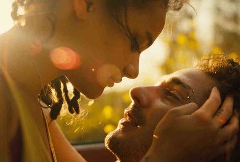 american honey Sasha Lane, American Honey, Film Trailer, Good Movies On Netflix, Shia Labeouf, Magic Mike, By Any Means Necessary, Mia 3, Romantic Drama