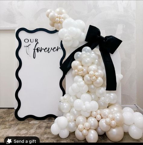 Pearl Balloon Decor, Proposal Balloons, Pearl Bridal Shower, Jai Guruji, Engagement Party Themes, Pearl Balloons, Black Coquette, 40 Balloons, Sleepover Invitations