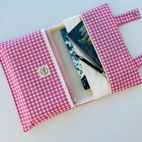 Pretty Pink Gingham Book Case , Book Sleeve , Book Bag by gupsetwithlove on Etsy Fabric Stains, Book Sleeve, Book Case, Snap Fasteners, Pink Gingham, Book Bag, Fabric Pattern, Book Accessories, Pretty Pink