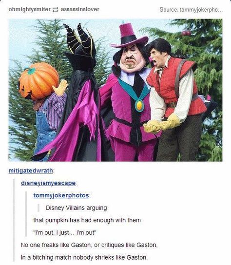 Didney Worl, Cartoon Cupcakes, Disney Theory, Funny Disney Memes, Headless Horseman, Funny Disney, Disney Jokes, Disney Xd, Disney Memes