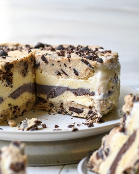 Cookie Dough Ice Cream Cake, Edible Chocolate Chip Cookie Dough, Dairy Free Cookies, Ice Cream Cake Recipe, Cookie Dough Ice Cream, Frozen Cookie Dough, Cookie Dough Recipes, Edible Cookies, Edible Cookie Dough