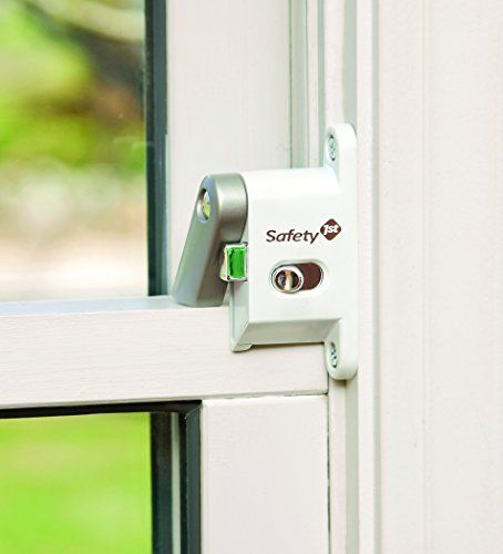 Apartment Safety, Window Safety, Glass Door Lock, Home Security Tips, Window Locks, Diy Home Security, Wireless Home Security, Safety 1st, Home Defense