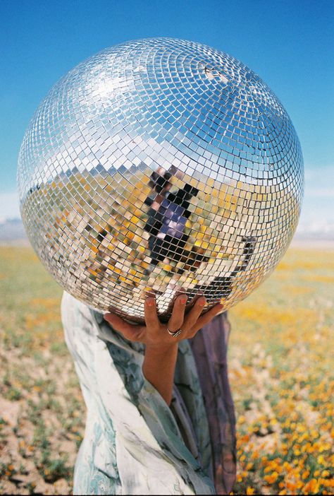 fixing the rest of my disco balls and hanging them outside. Great for keeping woodpeckers away from the house, and other nesting birds. Granola Bowl, Glitter Photography, Mirror Ball, Disco Balls, Oui Oui, Jolie Photo, Disco Party, Disco Ball, Photography Inspo