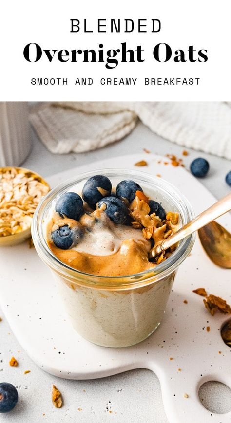 These blended overnight oats have a creamy, smooth consistency and super easy to whip up. Just add everything to your blender, soak overnight and enjoy for breakfast the next morning! Blended Overnight Oats, Cold Oats, Healthy Food Habits, Almond Granola, Overnight Oatmeal, Overnight Oats Recipe, Oats Recipes, Granola Recipes, Bird Food