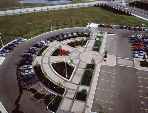 Unilock - Office building parking lot with Series 3000 paver by Unilock Office Parking Lot, Rectangular Site Plan Architecture, Parking Lots Design, Parking Lot Design Architecture, Small Parking Lot Design, Parking Layout Plan, Parking Lot Plan, Parking Lot Ideas, Parking Lot Design