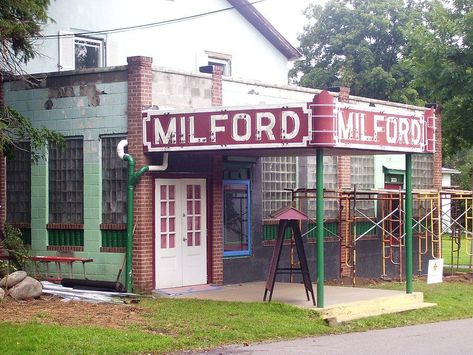 15 Best Things to Do in Milford, PA - Travel Lens Mozambique Beaches, Winter Light Festival, Cheap Hotel Room, Scranton Pennsylvania, Delaware Water Gap, Pike County, Cross Country Skier, Pocono Mountains, Cheap Hotel