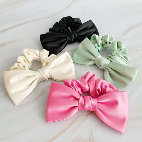 Hair bow hairstyles