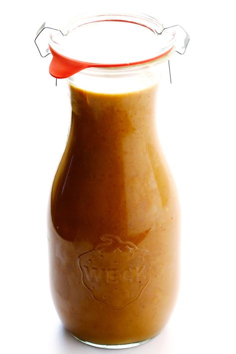 This Thai Peanut Dressing recipe is quick and easy to make, it can be used in all sorts of dishes, and it tastes downright irresistible! Thai Peanut Dressing, Carrot Dressing, Carrot Ginger Dressing, Salad Dressing Bottles, Maple Balsamic, Peanut Dressing, Thai Peanut, Gimme Some Oven, Ginger Dressing