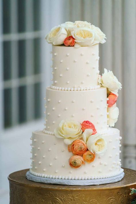 White swiss dot wedding cake Colorful Spring DAR wedding Swiss Dot Wedding Cake, Wedding Cake Colorful, Polka Dot Wedding Cake, Spring Wedding Ceremony, Colorful Spring Wedding, Spring Wedding Cake, Buttercream Wedding Cake, Polka Dot Wedding, May Weddings