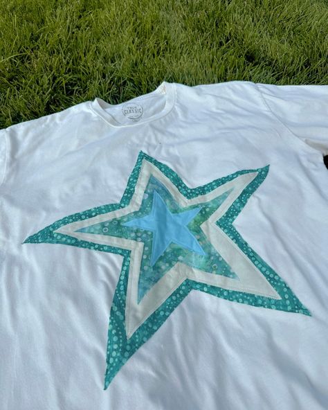 Blue and White Layered star top! -size XL, price 30$ -one available, Dm to purchase #boho #smallbusiness #patchwork #hippie #handmade #businessowner #upcycle #clothing #jewelry Upcycle Clothing, Grey T Shirt, Star Top, Gray Tshirt, Blue And White, Stars, Grey, T Shirt, Blue