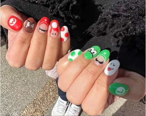 Mario Nail Art Designs, Yoshi Nails Art, Princess Peach Nail Design, Sea Life Nail Art, Mario Inspired Nails, Super Mario Nails Art, Yoshi Nail Art, Mario Acrylic Nails, Bobs Burgers Nail Art