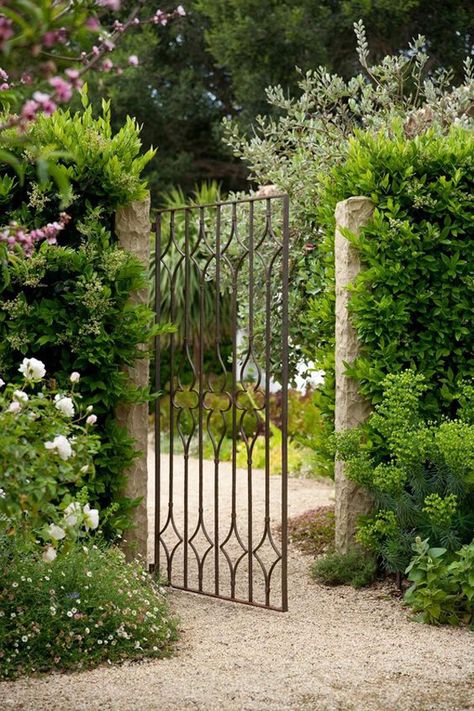 25 Most Wonderful Garden Gates With Nature Inspired | Home Design And Interior Fruit Garden Design, Garden Gates And Fencing, Metal Garden Gates, Garden Gate Design, Iron Garden Gates, French Country Garden Decor, Country Garden Decor, French Country Garden, Garden Entrance