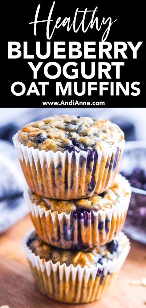 Health Breakfast Muffins, Blueberries Sauce, Muffins Aesthetic, Yogurt Blueberry Muffins, Croissants Breakfast, Greek Yogurt Blueberry, Greek Yogurt Blueberry Muffins, Blueberry Yogurt Muffins, Lunch Saludable