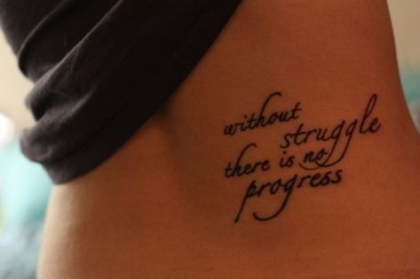 Strong Tattoo Quotes, Struggle Tattoo, Ribs Quotes, Strength Tattoo Designs, Tattoo About Strength, Latin Tattoo, Citation Force, Tattoo Quotes For Men, Strong Tattoos