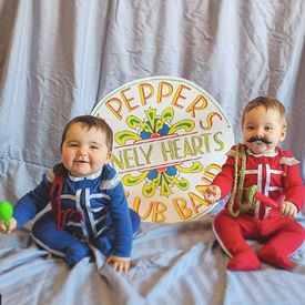 beatles - Only from Primary - Solid color kids clothes - No logos, slogans, or sequins - All under $25 Beatles Halloween Costumes, Beatles Baby Shower, Beatles Costume, Halloween Costume Ideas For Kids, Costume Ideas For Kids, Sew Halloween Costume, Beatles Baby, Dream Costume, Beatles Party