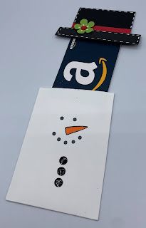 Kards by Kadie: Snowman Gift Card Holder Snowman Gift Card Holder, Gift Card Holder Svg Free, Gift Card Holders To Make For Christmas, Gift Card Holders To Make, Gift Card Holders Stampin Up, Paper Creativity, Gift Money Holder, Gift Card Holder Template, Gift Card Presentation